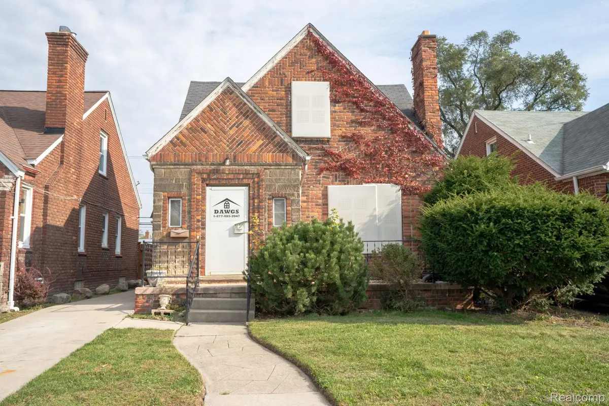 18696 Washburn ST, Detroit, MI 48221 - #1