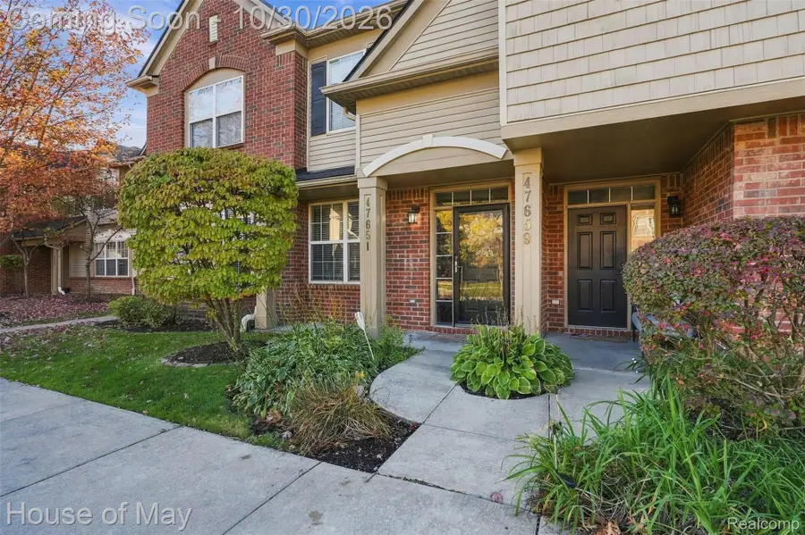 47651 Ormskirk DR, Canton, MI 48188 - #3