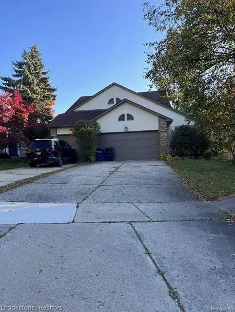 473 Village Oaks CT, AnnArbor, MI 48103