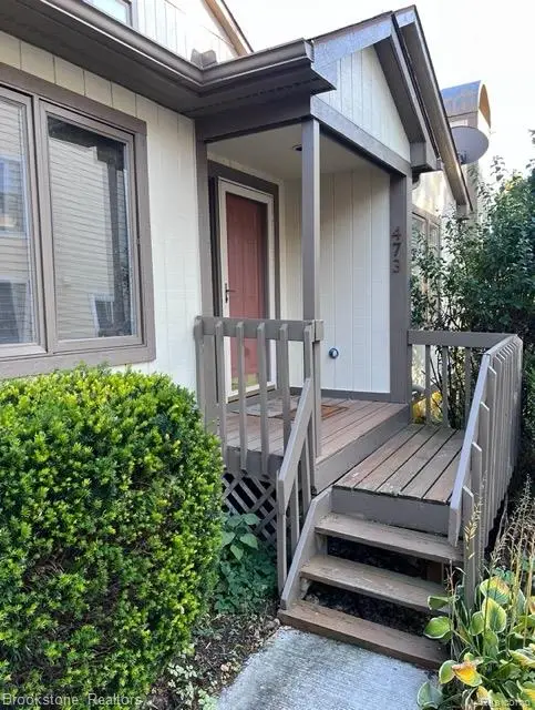 473 Village Oaks CT, Ann Arbor, MI 48103 - #2