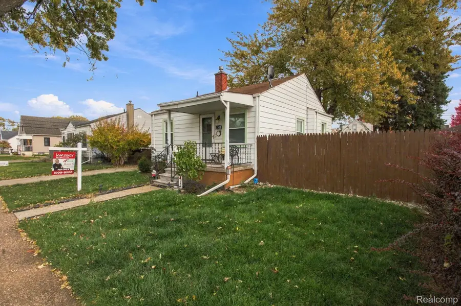 1511 Buckingham AVE, Lincoln Park, MI 48146 - #3