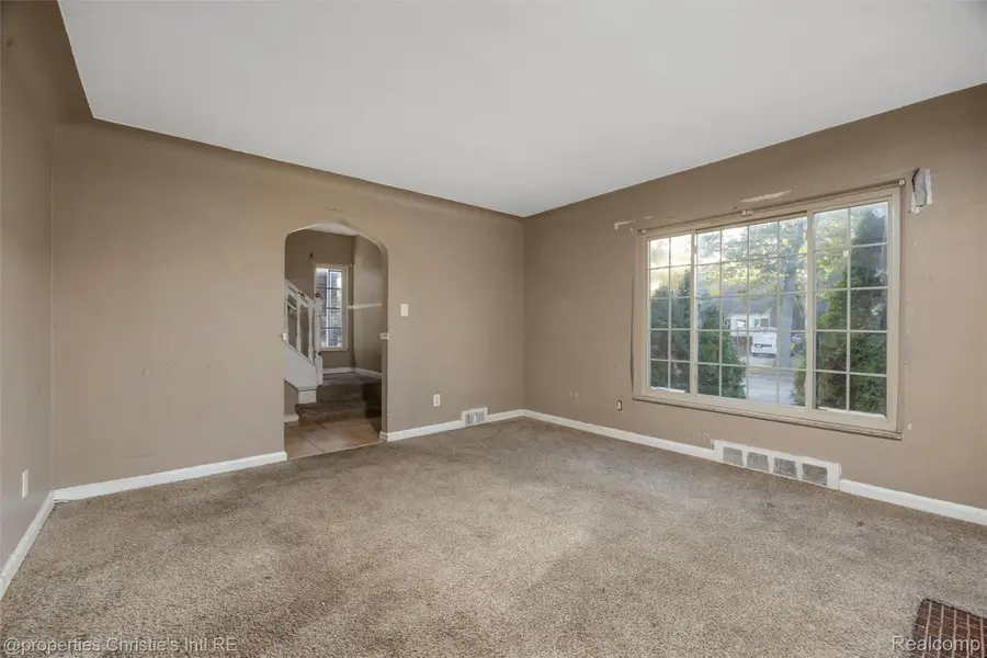 18306 Mendota ST, Detroit, MI 48221 - #3