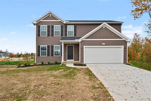248 Wildflower DR, Hillsdale, MI 49242