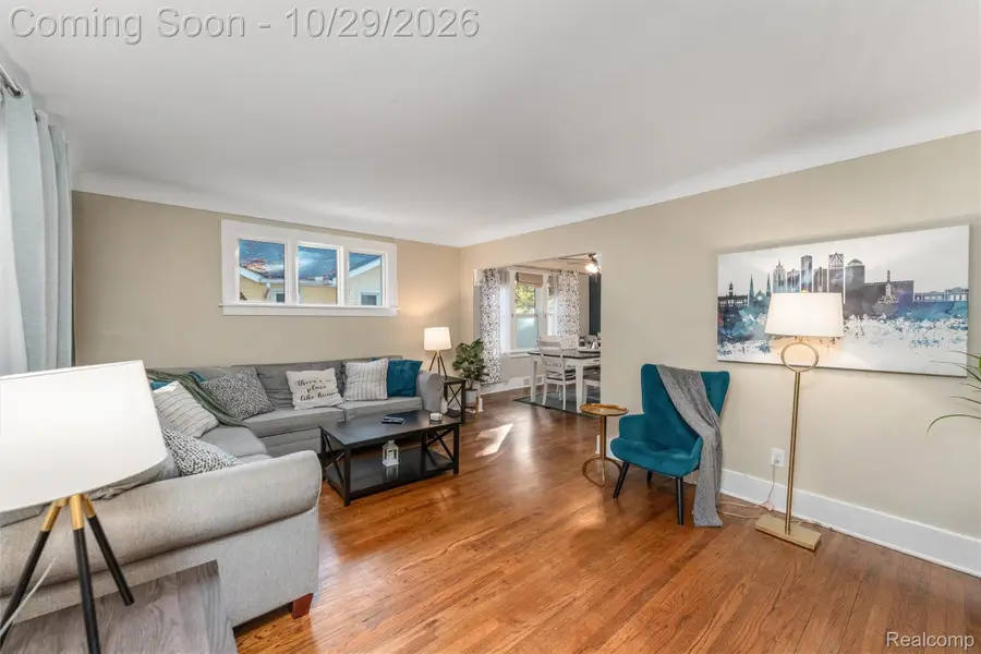 724 Gardenia AVE, Royal Oak, MI 48067 - #2