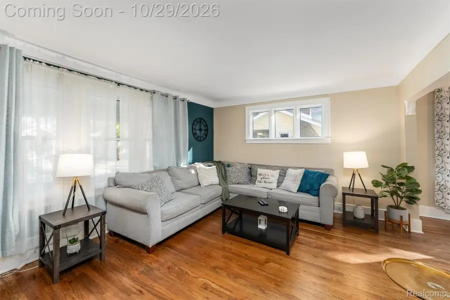 724 Gardenia AVE, Royal Oak, MI 48067 - #3