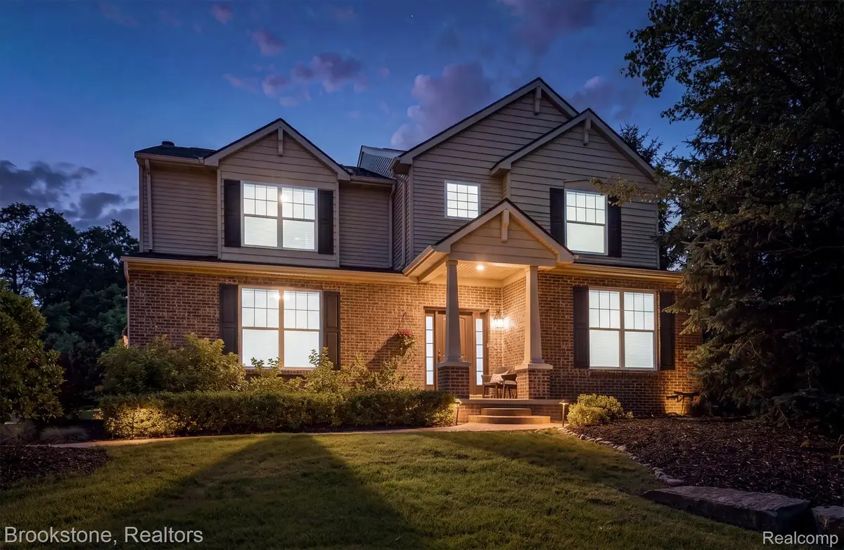 1161 Glass Lake CIR, Oxford, MI 48371 - #1