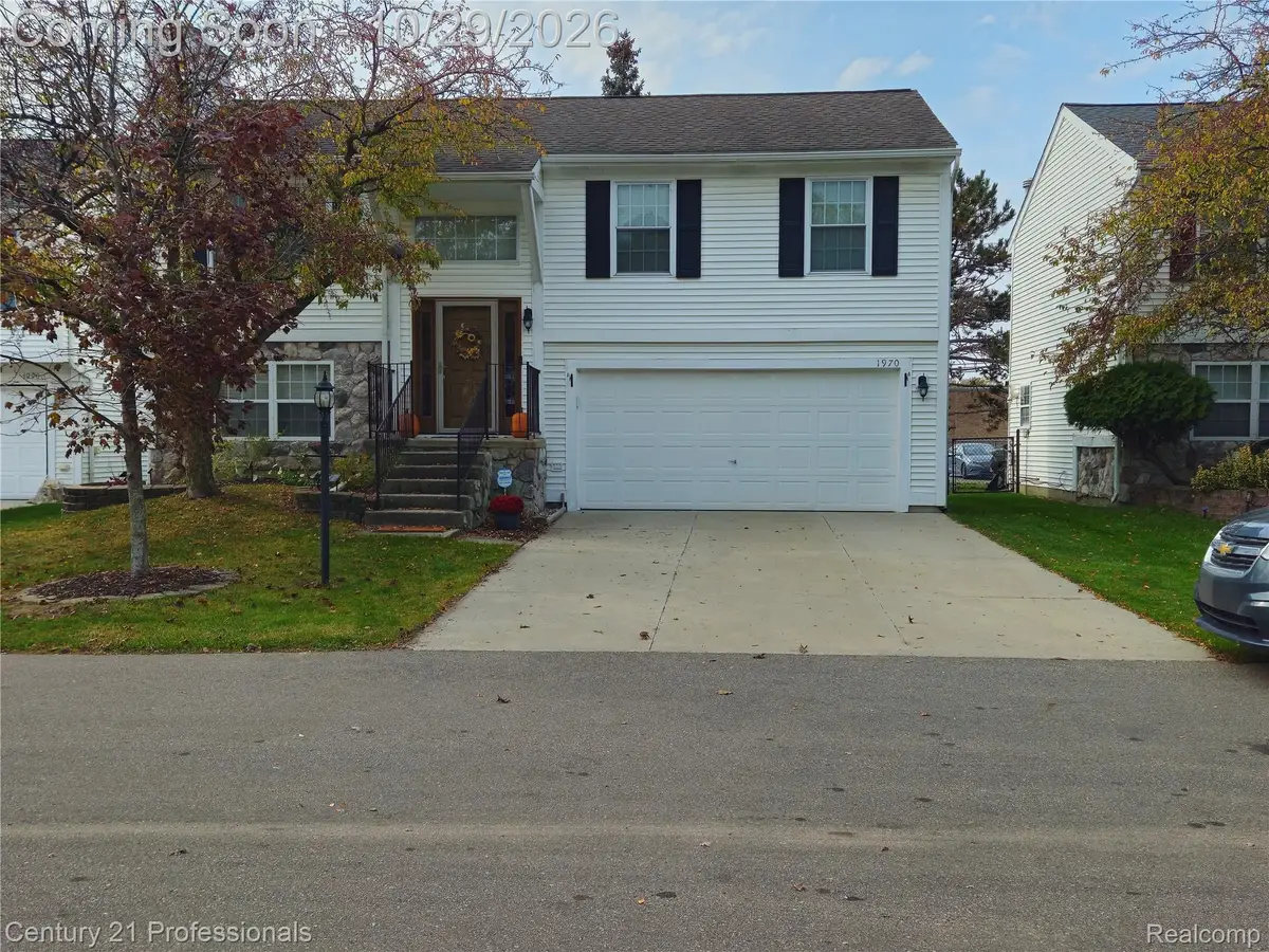1970 W Williams CIR, Westland, MI 48186 - #1