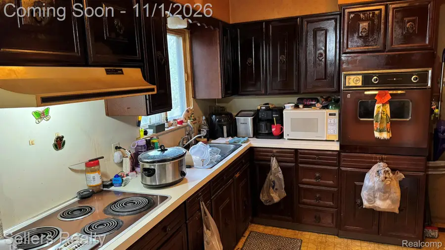 535 Hemlock DR, Davison, MI 48423 - #3