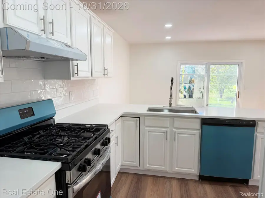 25400 Kelli Court, Taylor, MI 48180 - #3