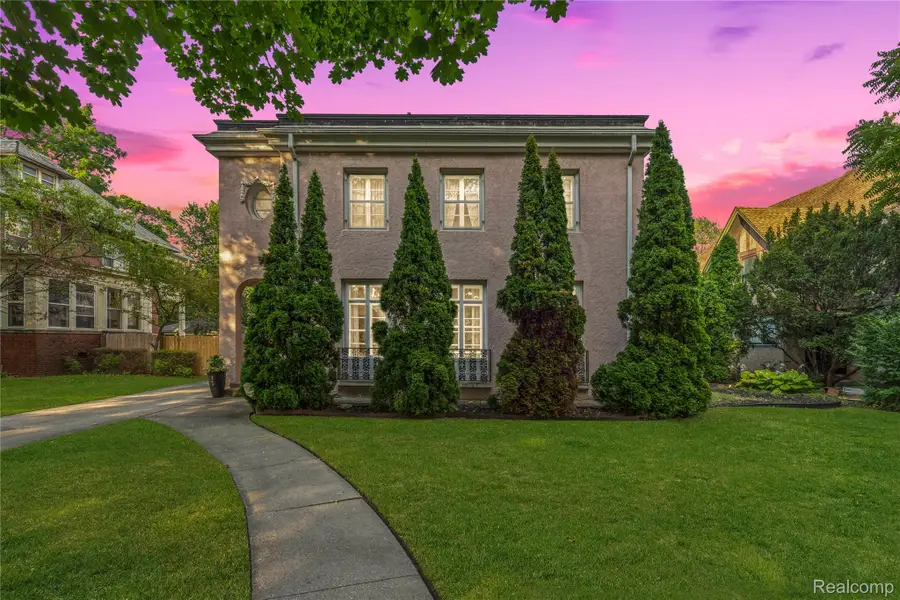 1458 Burns ST, Detroit, MI 48214 - #3