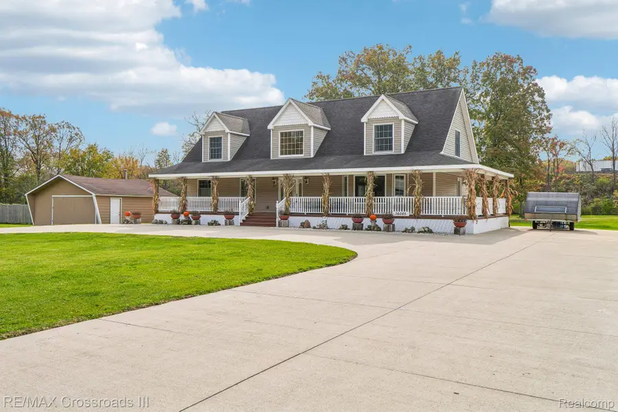 36085 Herman ST, Romulus, MI 48174 - #3