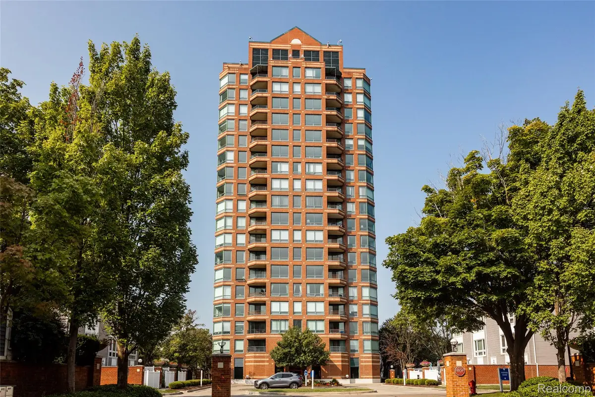 3320 Spinnaker LN 3320 # 8F, Detroit, MI 48207 - #1