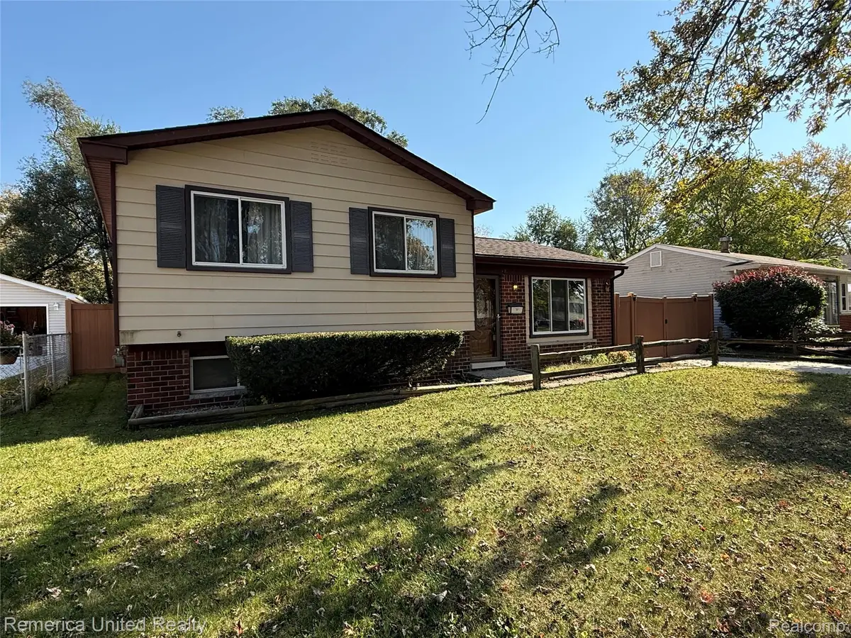15747 Springhill ST, Romulus, MI 48174 - #1