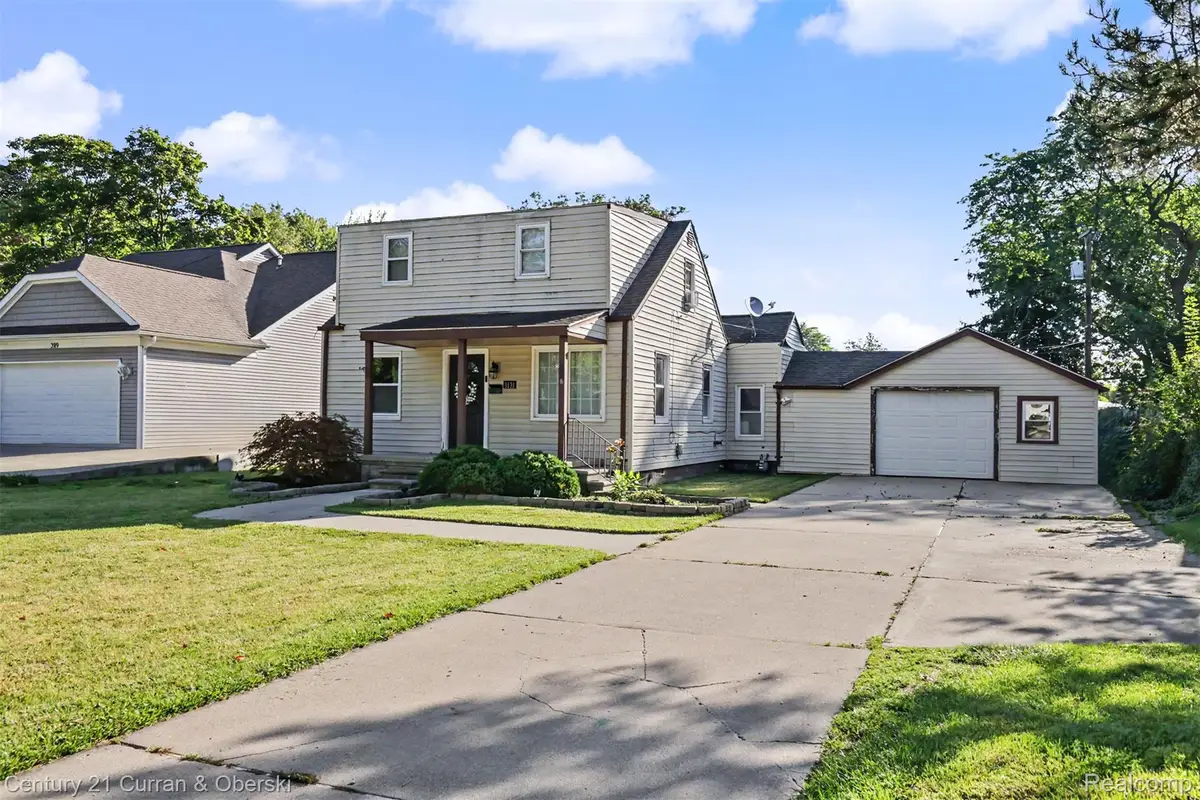 3131 Lafayette DR, Trenton, MI 48183 - #1
