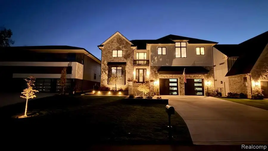 1820 Sadie Shore DR, Commerce, MI 48382 - #3