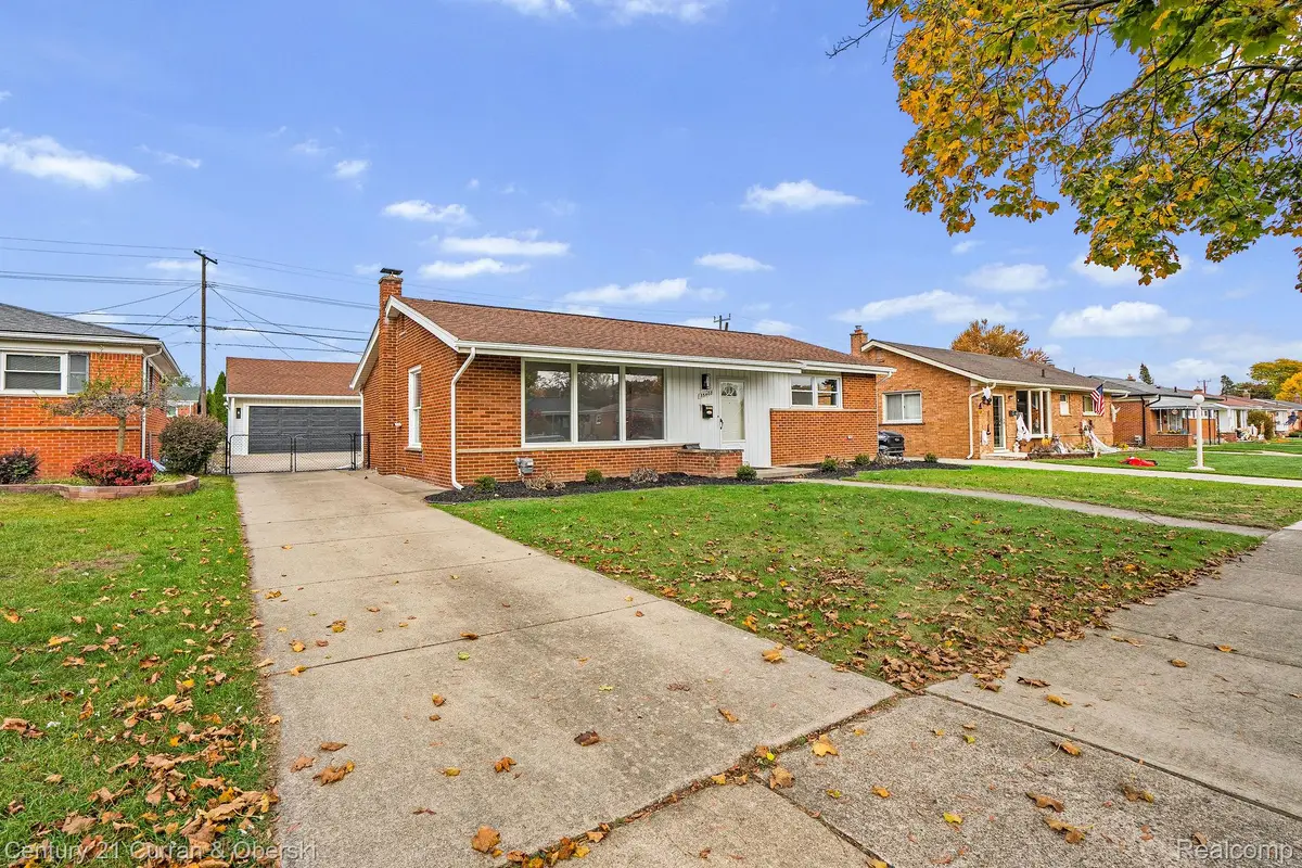 35488 Hathaway ST, Livonia, MI 48150 - #1