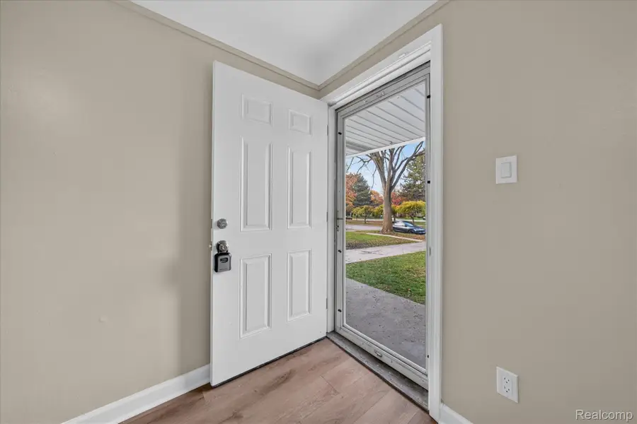 17238 Garfield, Redford, MI 48240 - #3