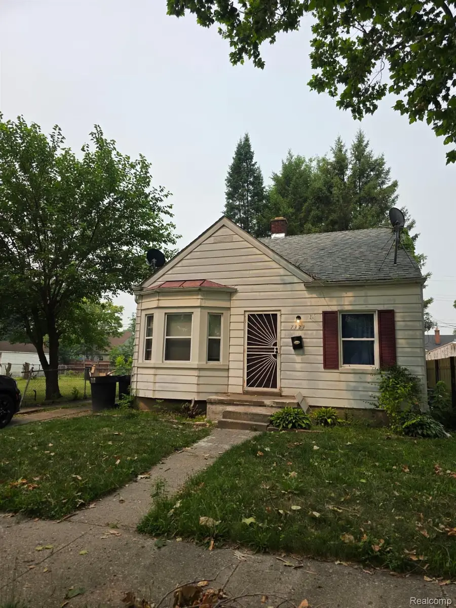7323 Mettetal ST, Detroit, MI 48228 - #3