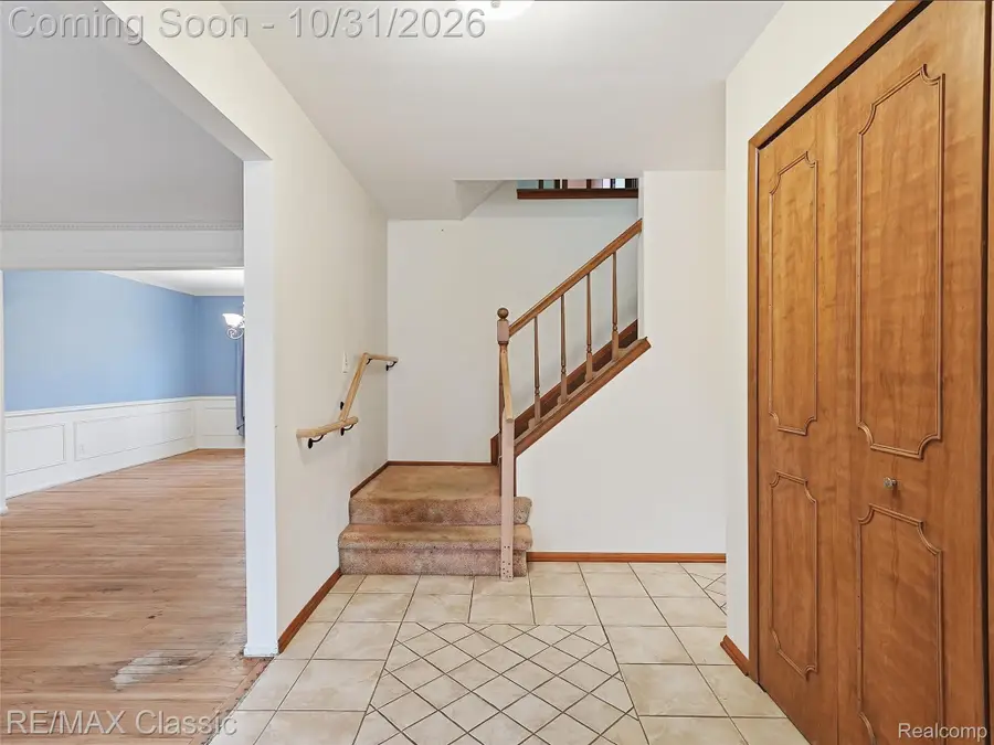 40760 Ivywood LN, Plymouth, MI 48170 - #3