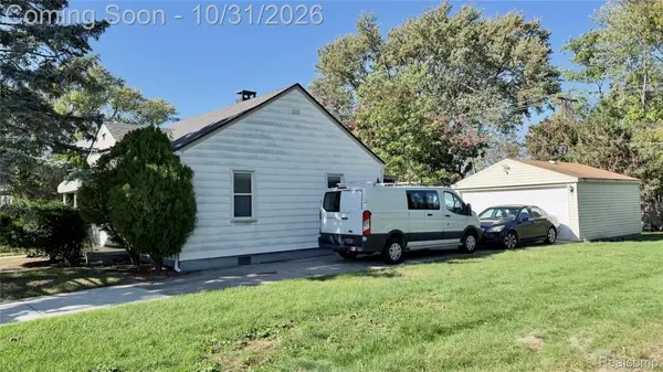 8225 Chapp AVE, Warren, MI 48089