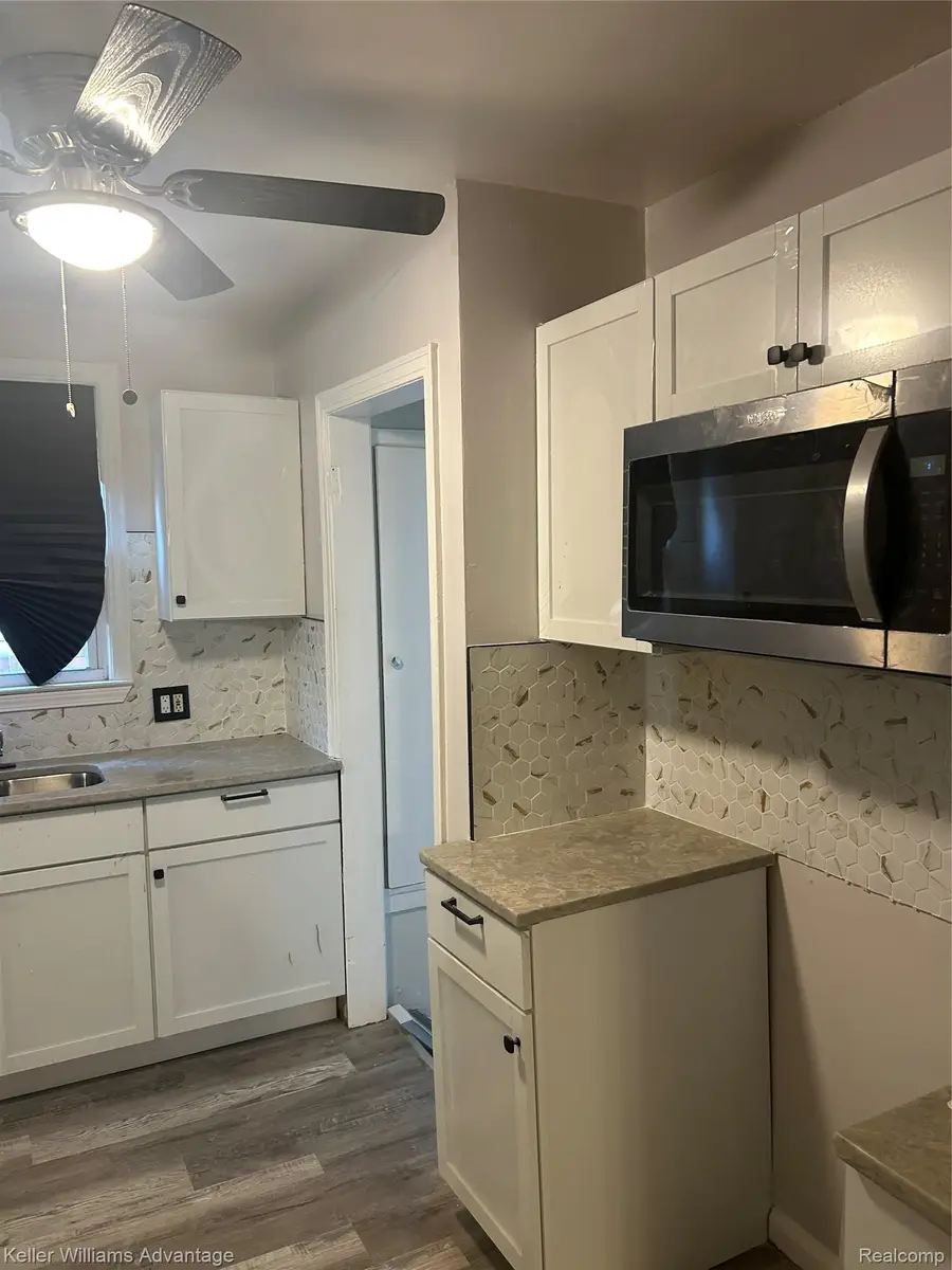9114 Prest ST, Detroit, MI 48228 - #3