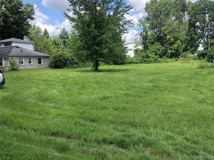 1 HAMER, Chesterfield Township, MI 48047 - Image #3