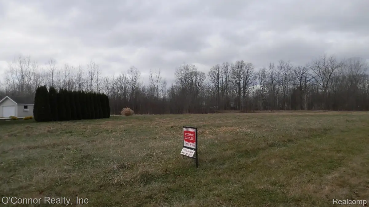 42 LIBERTY AVE, Marysville, MI 48040 - #1