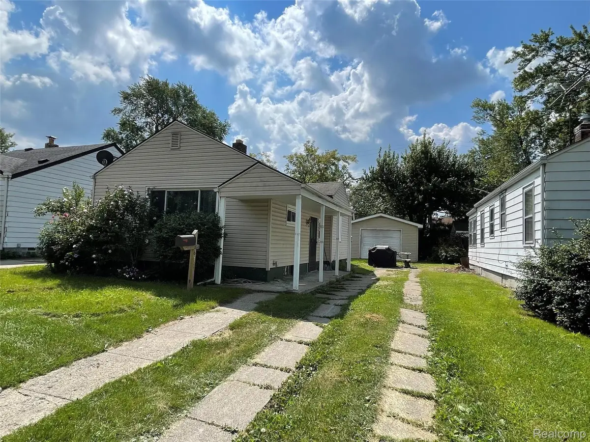 630 E MADISON AVE, Pontiac, MI 48340 - #1