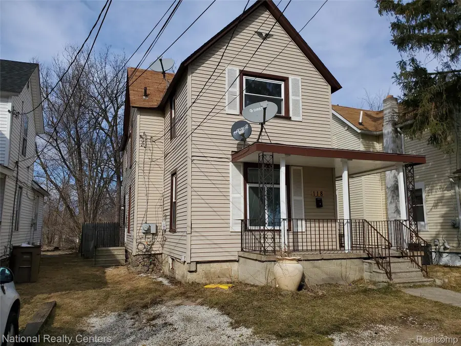 118 HENRY CLAY AVE, Pontiac, MI 48341 - Image #3