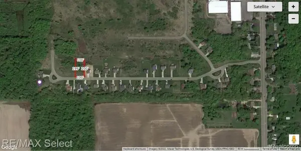 7176 SARATOGA DR, Flint, MI 48532