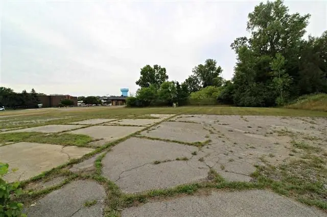 3309 Beecher RD, Flint, MI 48532 - Image #2