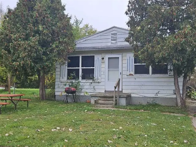 3222 Chambers ST, Flint, MI 48507 - Image #1