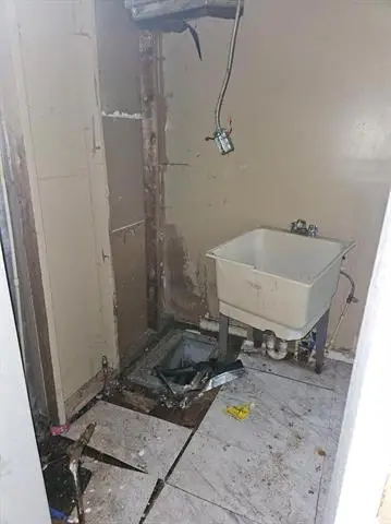 1851 Seymour AVE, Flint, MI 48503 - Image #2