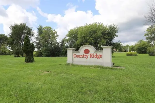 Country Ridge TRL, Flint, MI 48532