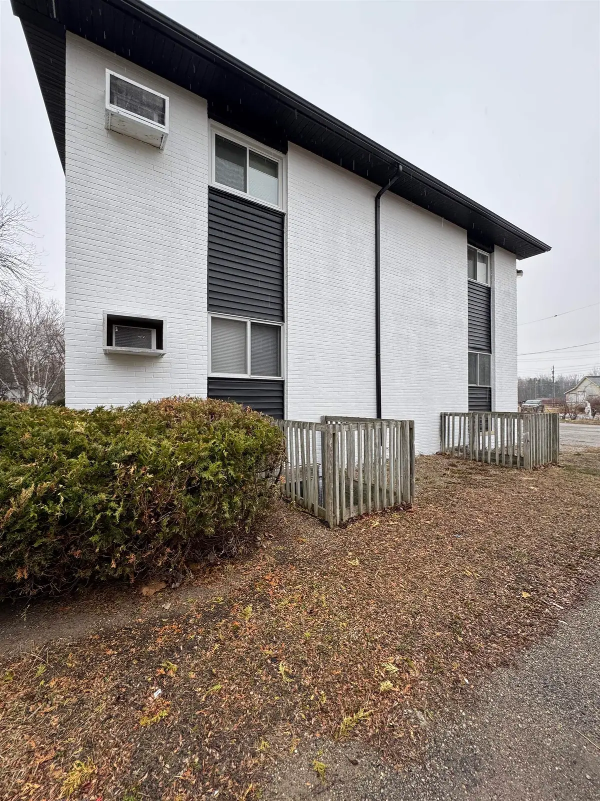 3615 Bernice DR, Saginaw, MI 48601 - Image #1