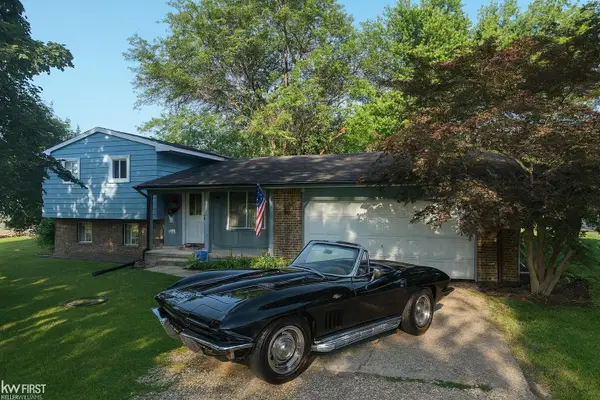 6355 Mckinley RD, Flushing, MI 48433