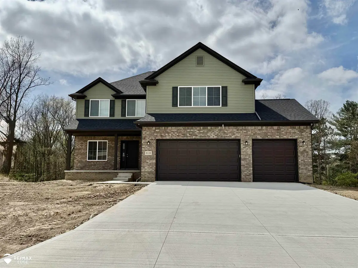 8018 Bradbury LN, Mundy Township, MI 48439 - Image #1