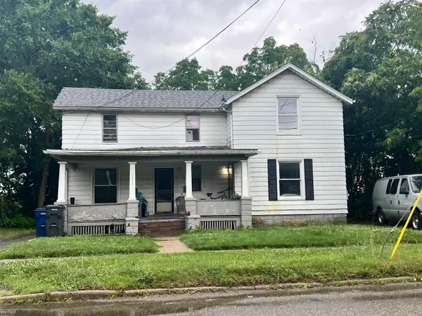 1926 W Court ST, Flint, MI 48503