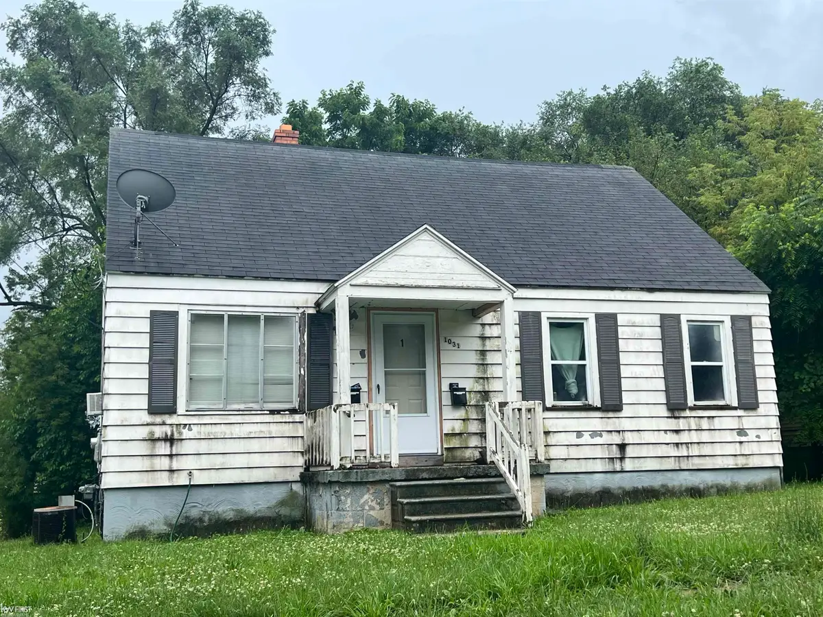 1031 Ingleside AVE, Flint, MI 48507 - #1