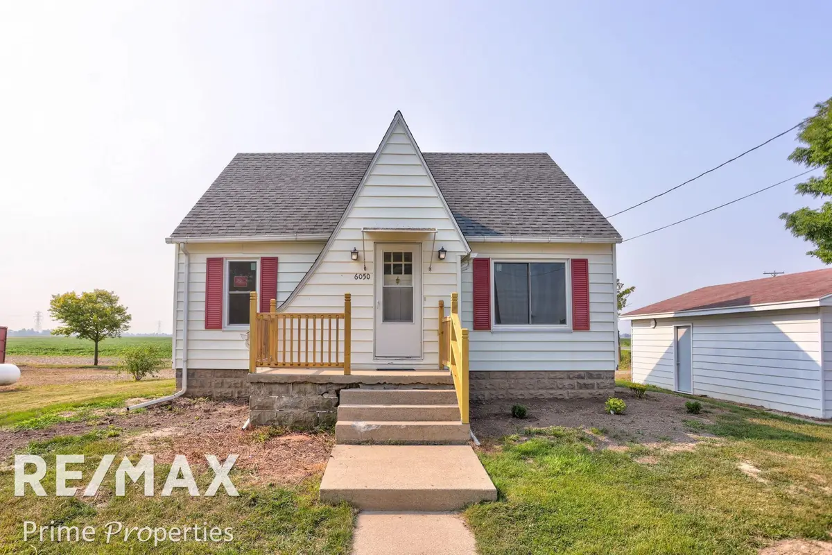 6050 Wadsworth RD, Saginaw, MI 48601 - Image #1