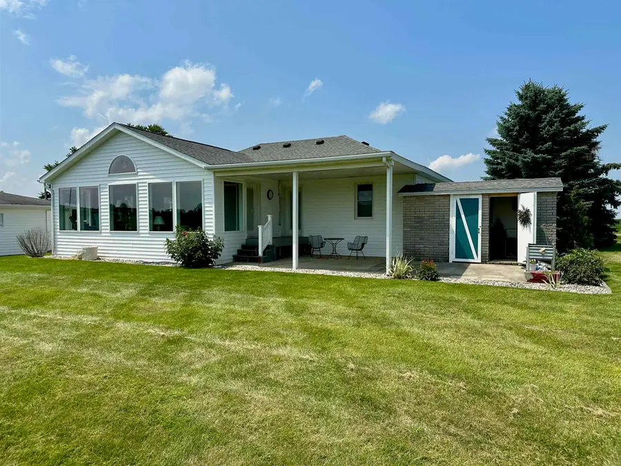 18301 Gasper RD, Chesaning, MI 48616 - Image #3