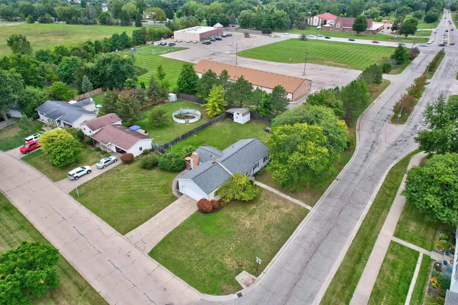 11950 Belsay RD, Grand Blanc, MI 48439 - Image #3