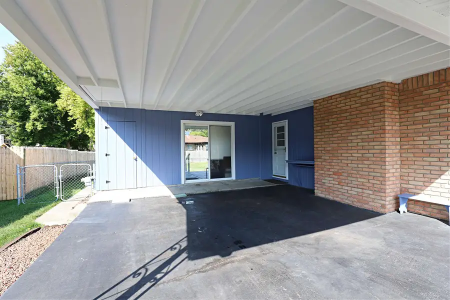 515 Chestnut ST, Flushing, MI 48433 - Image #3