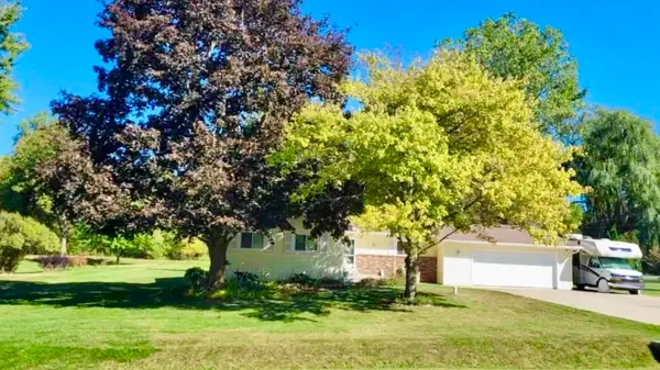 8383 RONDALE DR, GrandBlanc, MI 48439