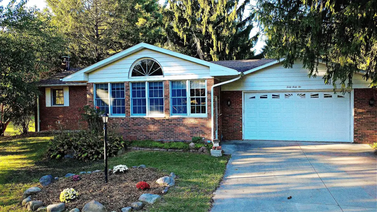 4042 W Farrand RD, Clio, MI 48420 - Image #1