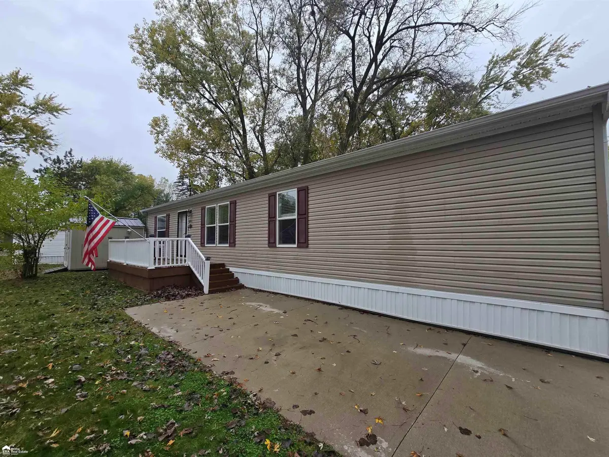 4101 S Sheridan RD, Lennon, MI 48449 - Image #1