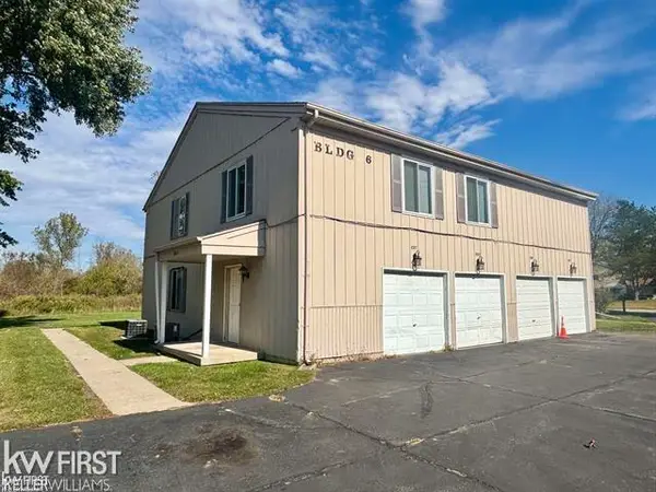 8317 Camelot CT, MtMorris, MI 48458