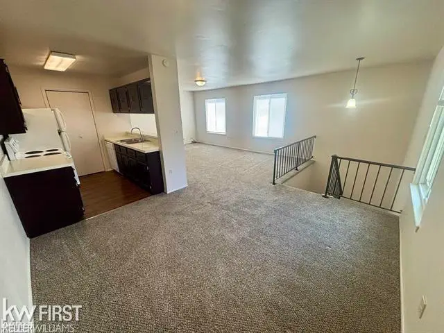 8317 Camelot CT, Mount Morris, MI 48458 - Image #2