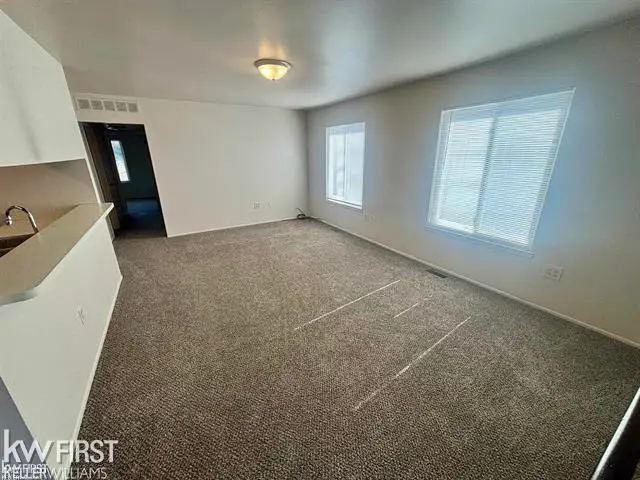 8317 Camelot CT, Mount Morris, MI 48458 - Image #3