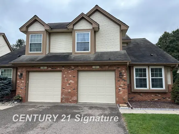 837 Whisperwood TRL, Fenton, MI 48430